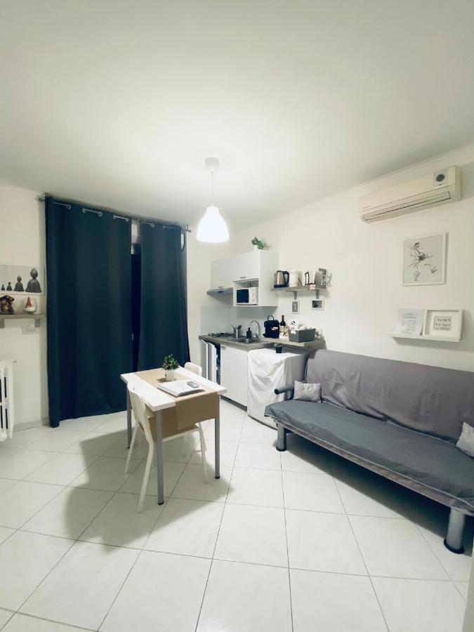 Vesucharme Flat Apartment Naples Luaran gambar
